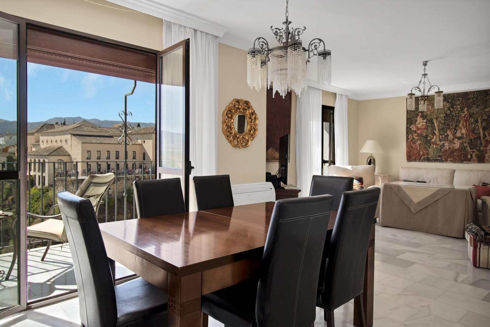 La Jaula De Oro Apartment Ronda Luaran gambar